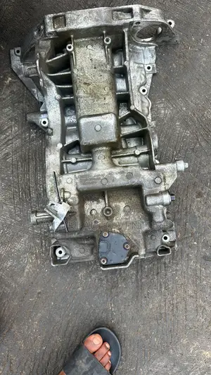 Engine Sump Range Rover Velar