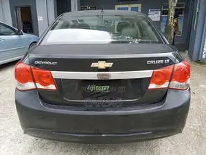 Chevrolet Cruze 1LT 4dr Sedan (1.4L 4cyl Turbo 6A) 2014 Black