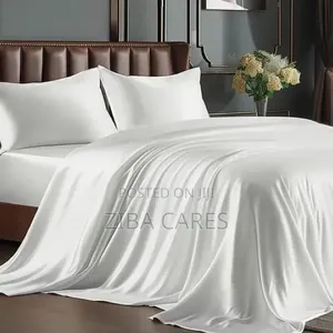 Silky Soft Plain White Bedding Set Bedsheet And Pillowcases 6x6