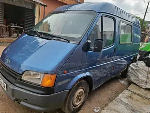 Ford Transit 2000 Blue