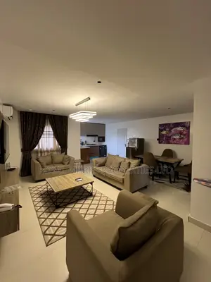 Service and Furnish Apartment Shot-Let Long-Stay