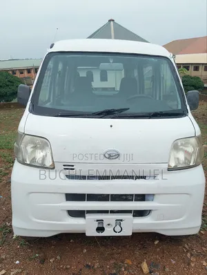 Daihatsu Hijet 2005 White