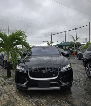 Jaguar F-Pace S 2017 Black