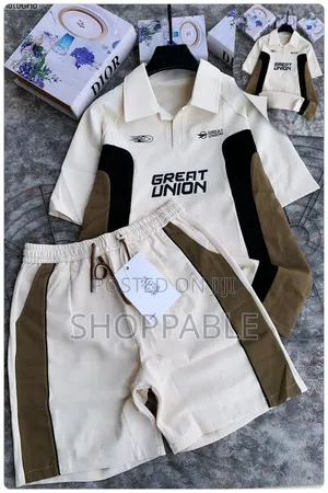 Unique Men's Up and Down Short