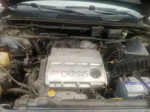 Toyota Highlander 2004 Blue