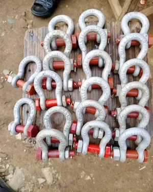 Heavy Duty Shackle – Industrial Lifting Rigging Equipment