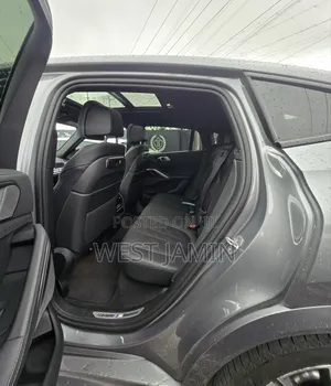 BMW X6 xDrive40i 2023 Silver
