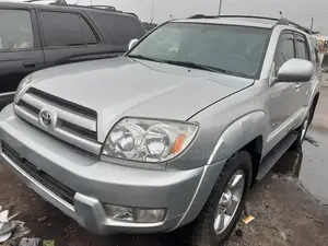 Toyota 4-Runner 2005 Silver