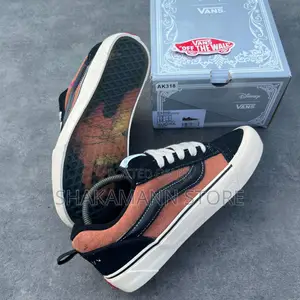 High Quality Knu Skool Vans Lion King Scar