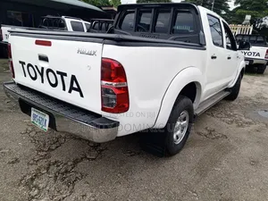 Toyota Hilux 2.0 VVT-i 2012 White