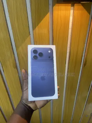 New Apple iPhone 17 Pro Max 256 GB Blue