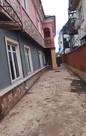 8bdrm Block of Flats in Bucknor for sale