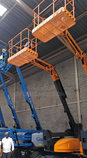 Genie Articulated Boom Lift 40ft