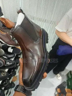 Coffee-Brown-Boot 