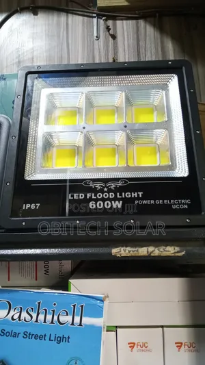 600watts 6eyes Ip67 Led Flood Light