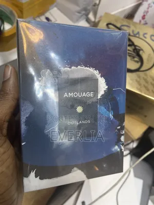 Amouage Outlands
