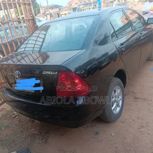 Toyota Corolla 2005 Black
