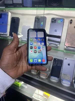 Apple iPhone 11 64 GB Black