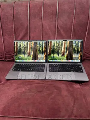 Laptop Apple MacBook Pro 2023 M2 Max 14-inch 32GB Apple M2 Ultra SSD 1T
