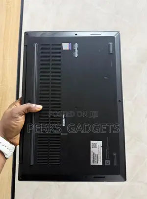 Laptop Lenovo ThinkPad P1 Gen 3 16GB Intel Core i7 SSD 512GB