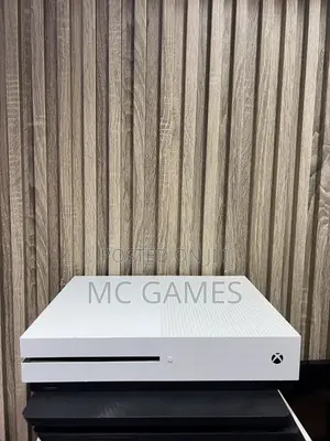 Xbox One S
