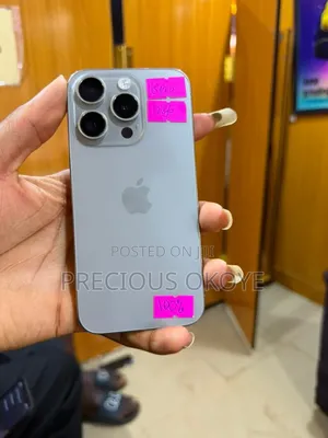 Apple iPhone 15 Pro 128 GB Silver