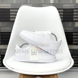 White Af1