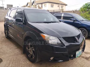 Pontiac Vibe Automatic 2004 Black