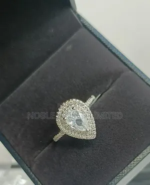 Exquisite Silver Proposal/Engagement Rings