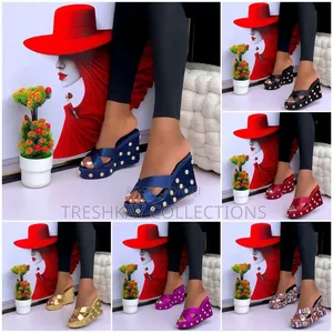 Quality Et Classy Ladies Slippers 