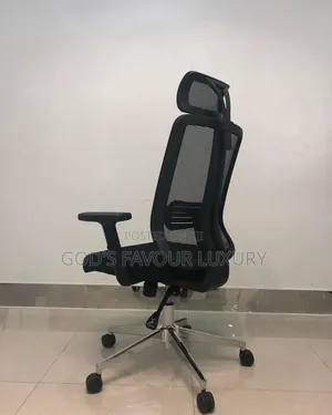 Ergonomic Office Swivel Mesh Chair.
