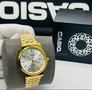 Casio Quartz Wristwatch + Free Box