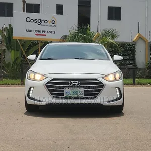 Hyundai Elantra 2017 White