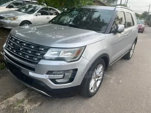 Ford Explorer Limited 4dr SUV (3.5L 6cyl 6A) 2016 Silver
