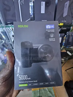 Wireless Bluetooth Remote Control With Power Bank