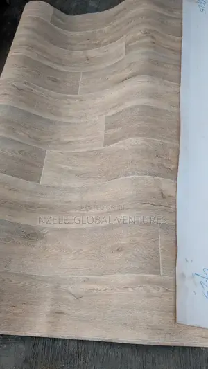 Thick Armstrong Carpet - Comfortable Floor Protection