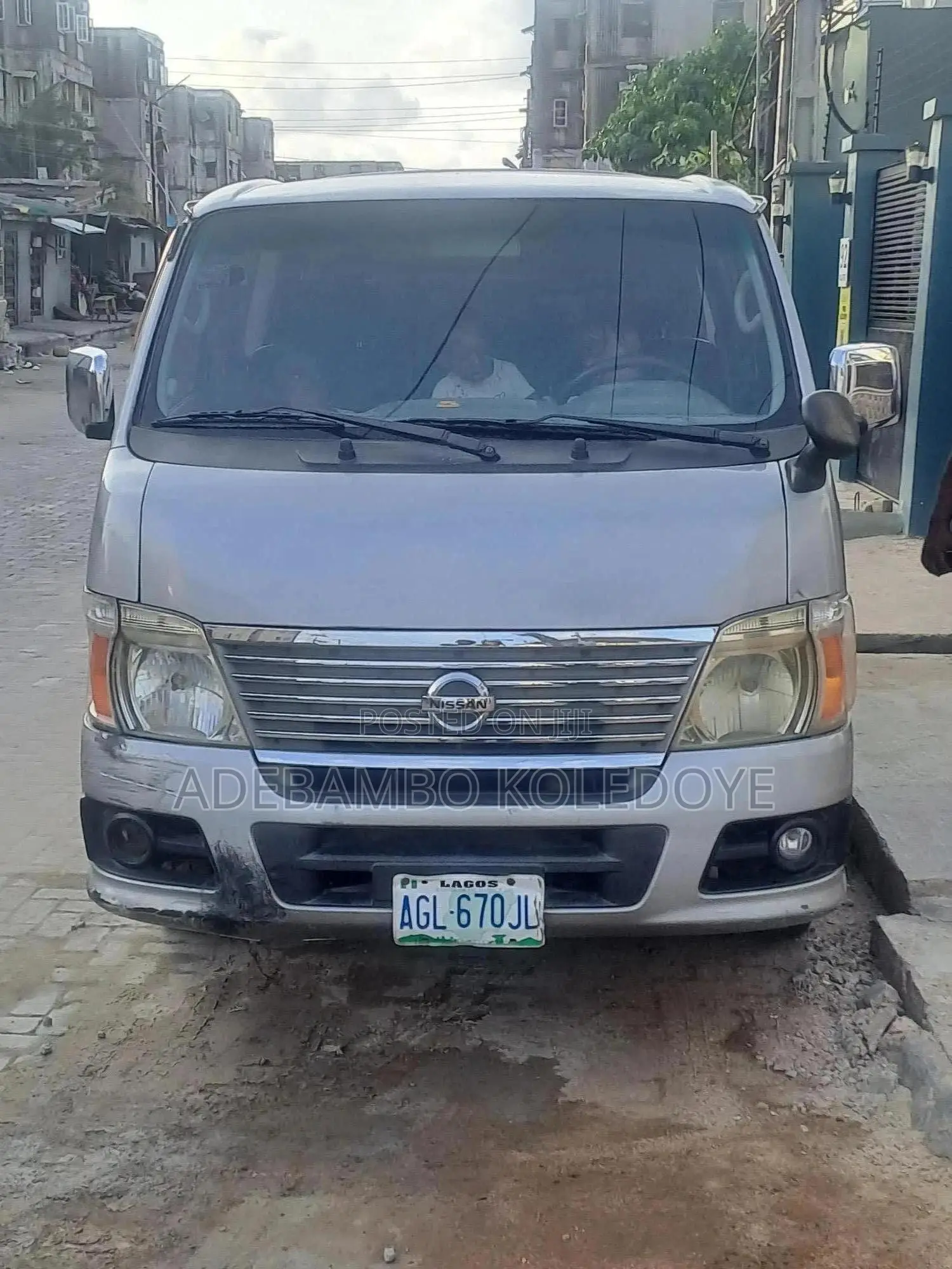 Nissan Caravan (Urvan) 2010 Grey