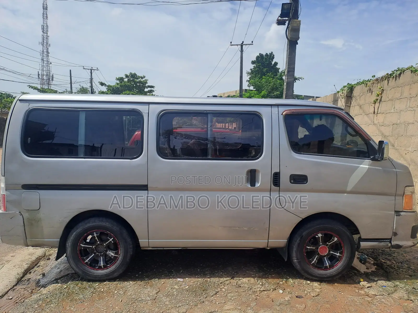Nissan Caravan (Urvan) 2010 Grey