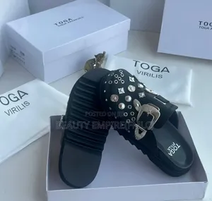 Toga Virilis Designer Half Shoe