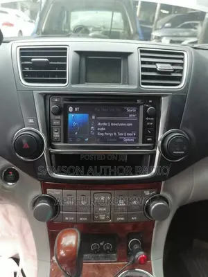 Original Factory Followcome Radio Screen Toyota Highlander 2013 Model