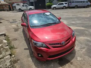 Toyota Corolla S Special Edition 4dr Sedan (1.8L 4cyl 4A) 2013 Red