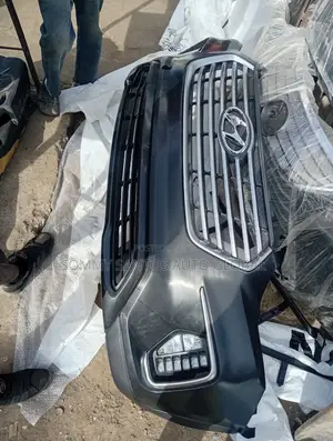Complete Front Bumper Hyundai Grand Santafe 2018 Available