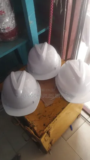 Low Quality V-guard Helmet