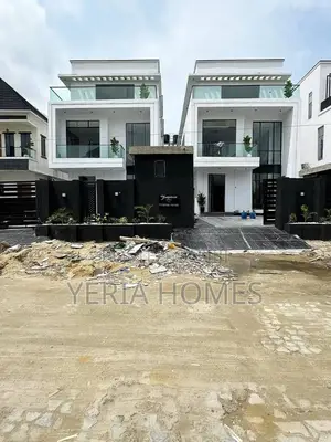 Furnished 5bdrm House in Ikota Gra Lekki for sale