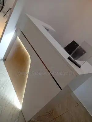 Unique Receptionist Table