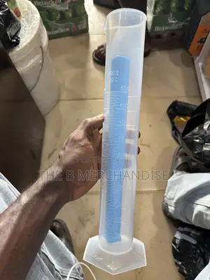 500ml Graduated Measuring Cylinder