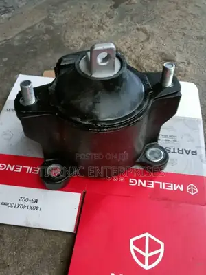 Front Engine Seating Accord 2003
