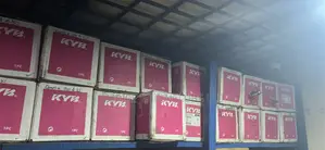 Kyb Shock Absorber Corolla,Rx350sensor,Highlander(Front and Back)