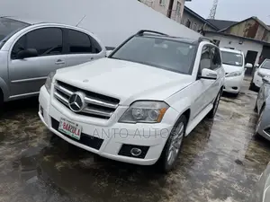 Mercedes-Benz GLK-Class 350 4MATIC 2011 White