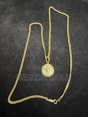 Italy 750 Tested 18karat Solid Gold With Vasae